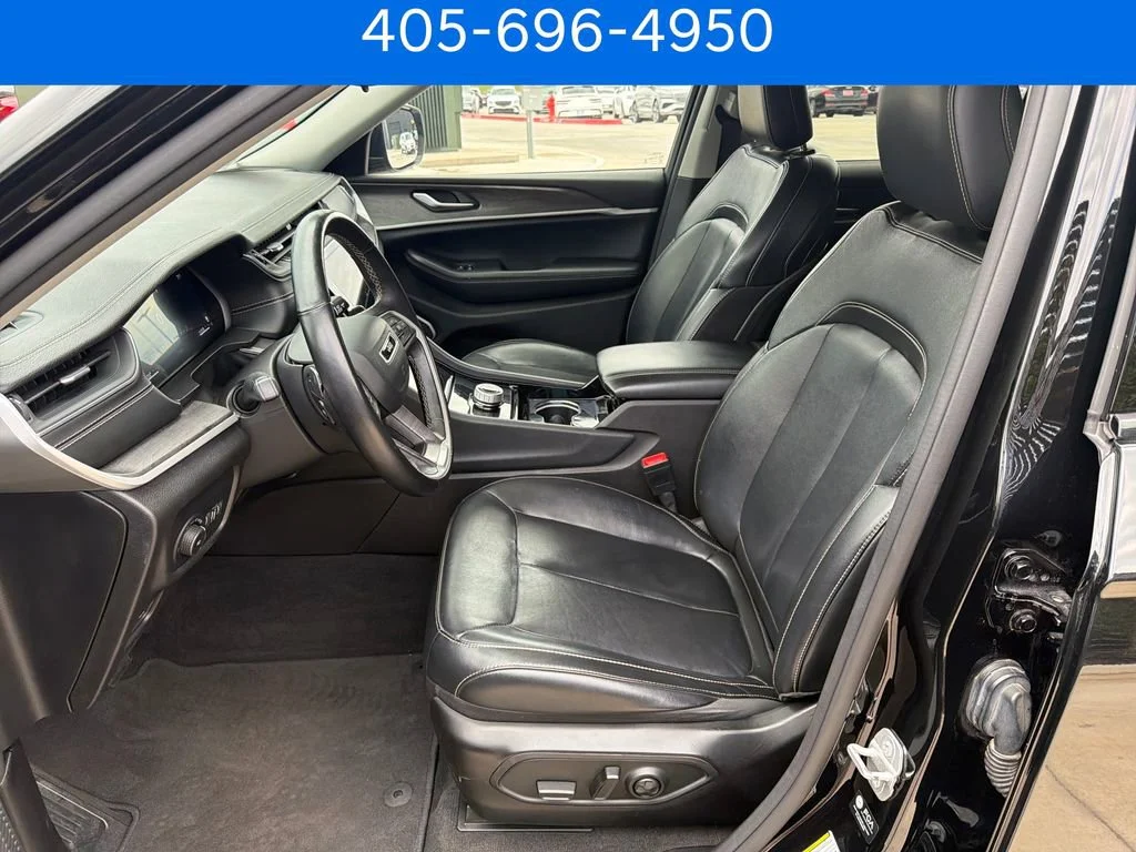 Pre-Owned 2022 Jeep Grand Cherokee L Limited
