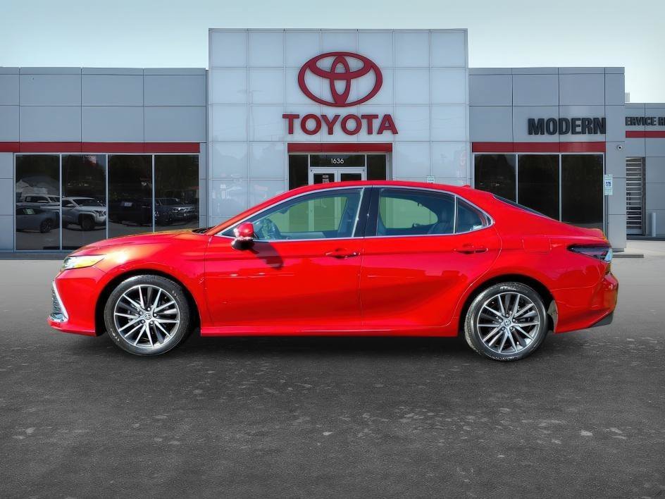 Used 2023 Supersonic Red Toyota XLE image 10