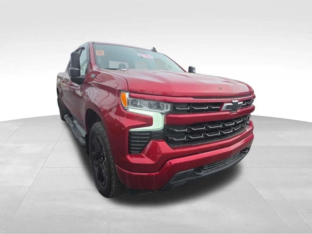 Used 2023 Red Chevrolet RST image 8