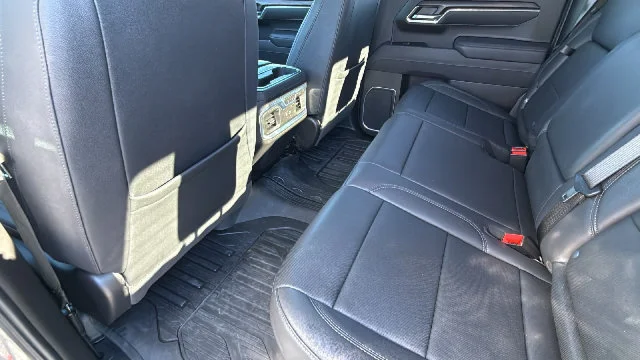 2025 GMC Sierra 1500 SLT - Photo 24