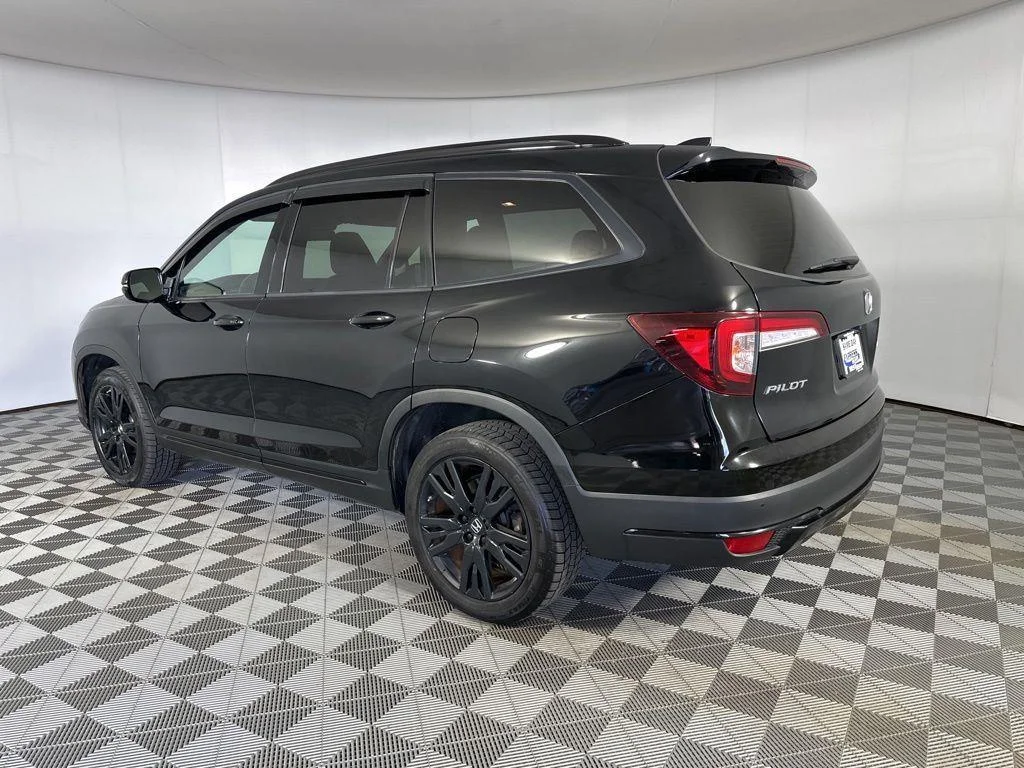 Used 2022 Crystal Black Pearl Honda Black Edition image 7