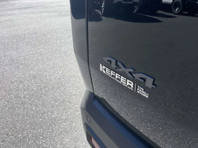 New 2026 Black Jeep Laredo image 10