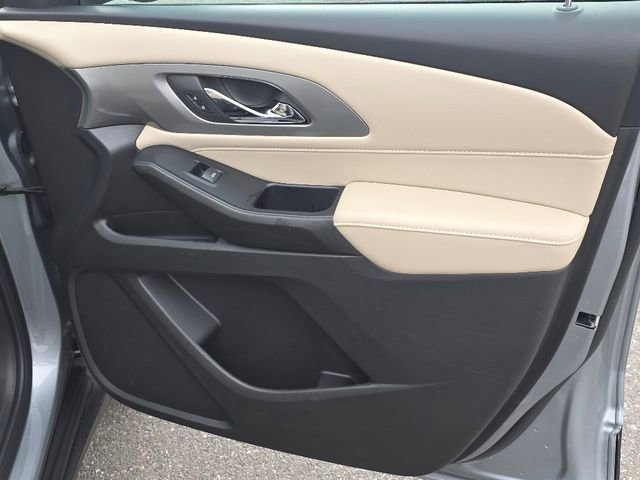 2023 Chevrolet Traverse LS - Photo 20