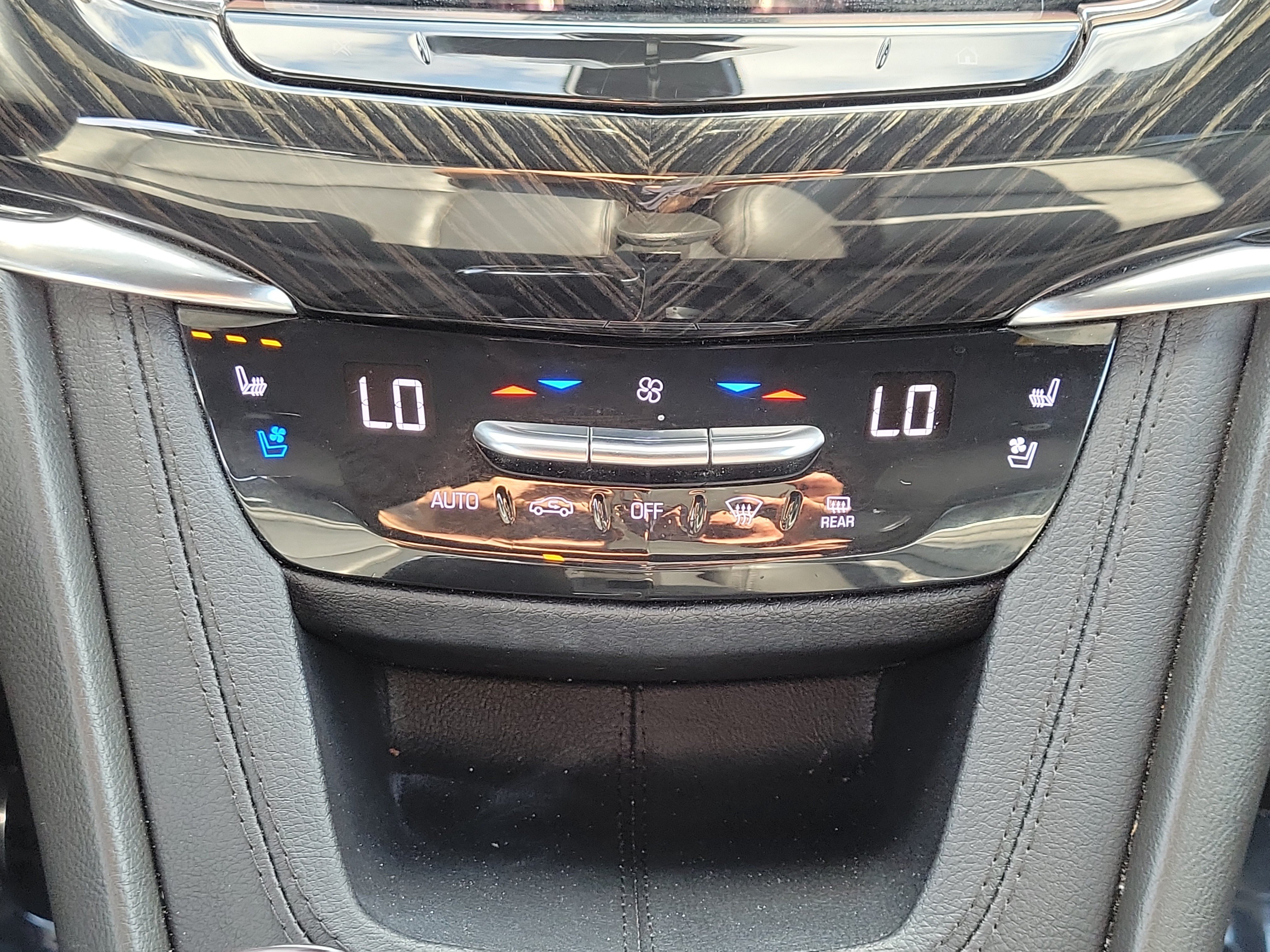 Used 2023 Stellar Black Metallic Cadillac Premium Luxury image 19