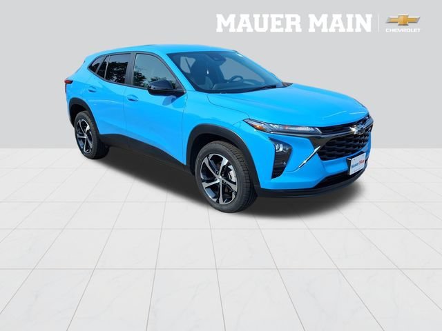 Certified Used 2024 Fountain Blue Chevrolet 1RS image 12