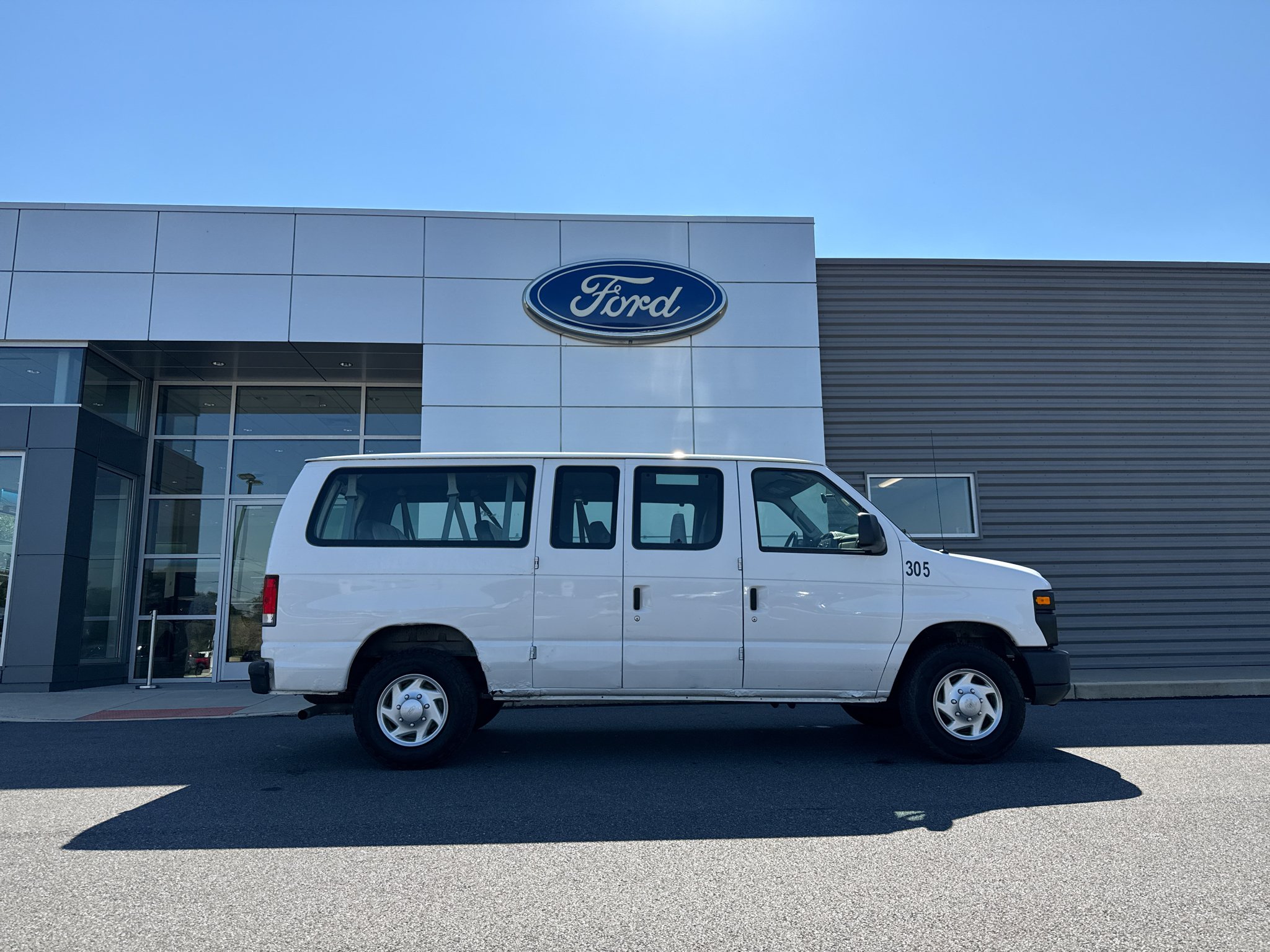 Used 2013 Ford E-Series Econoline Van Commercial with VIN 1FTNE2EW1DDA91603 for sale in Willow Street, PA
