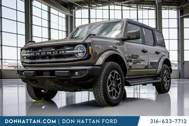 2026 Ford Bronco Outer Banks®