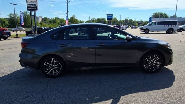 2023 Kia Forte GT-Line - Photo 9