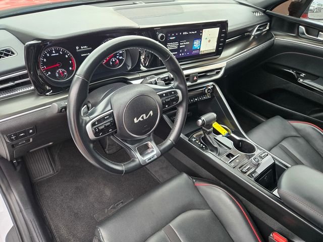 Used 2024 White Kia GT image 10