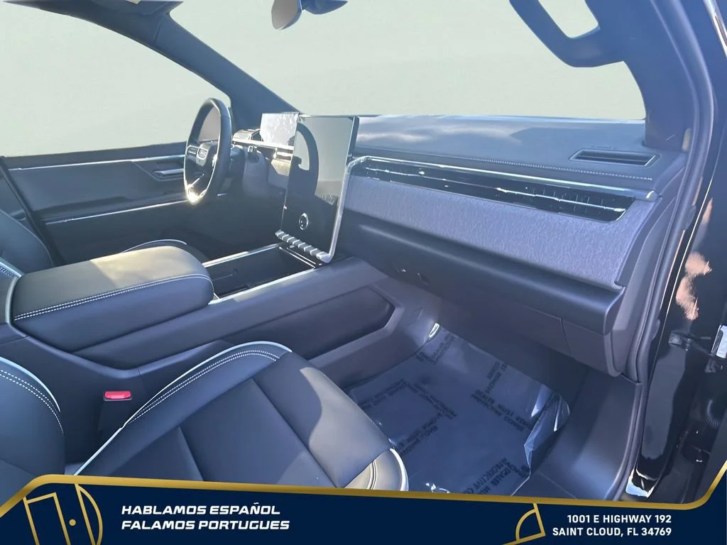 New 2026 Onyx Black GMC Elevation Standard Range image 34