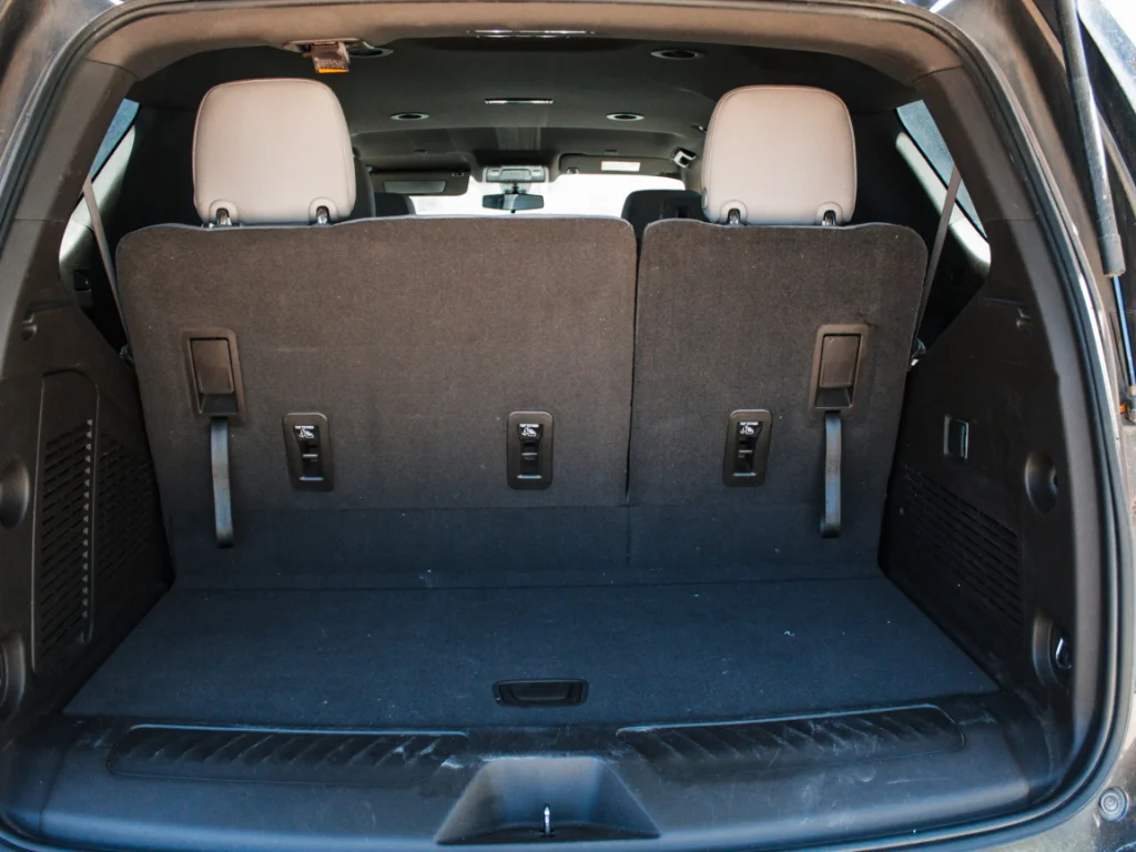 Used 2021 Smokey Quartz Metallic GMC SLE image 24
