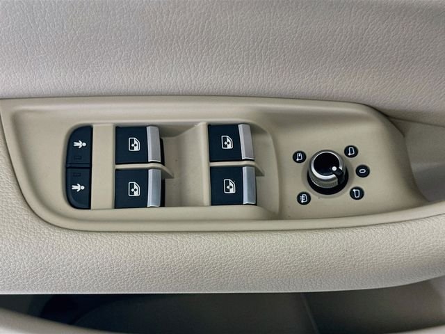 Used 2019  Audi 45 Premium Plus image 18