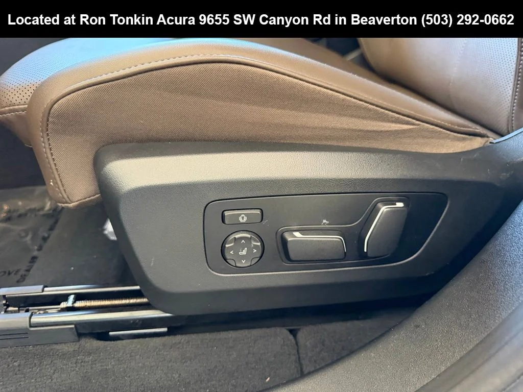 Used 2025 Black Sapphire Metallic BMW 30 xDrive image 14