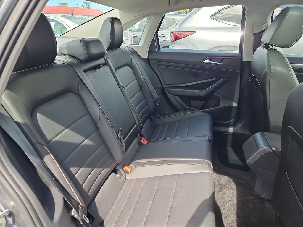 Used 2024 Platinum Gray Metallic Volkswagen 1.5T SE image 27