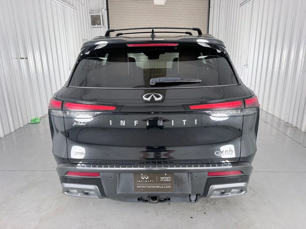 Certified Used 2024 Black INFINITI Autograph image 6