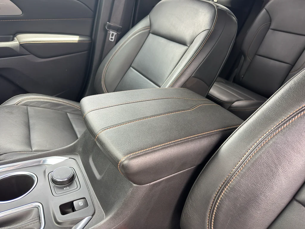 Used 2019 CAJUN RED TINTCOAT Chevrolet RS image 12