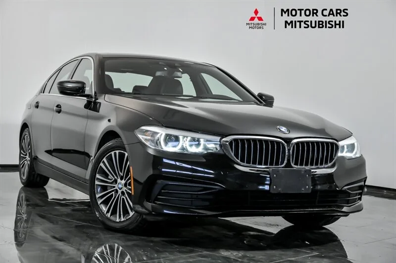 2019 BMW 5 Series 530i xDrive Sedan's photo