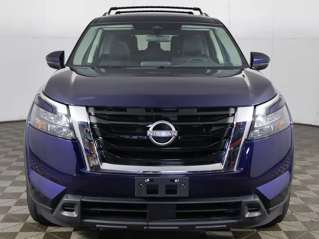 Used 2024 Blue Nissan SV image 11