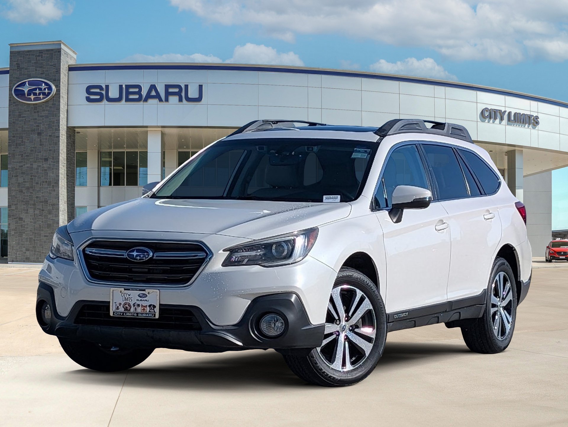 2018 Subaru Outback 2.5i Limited's photo