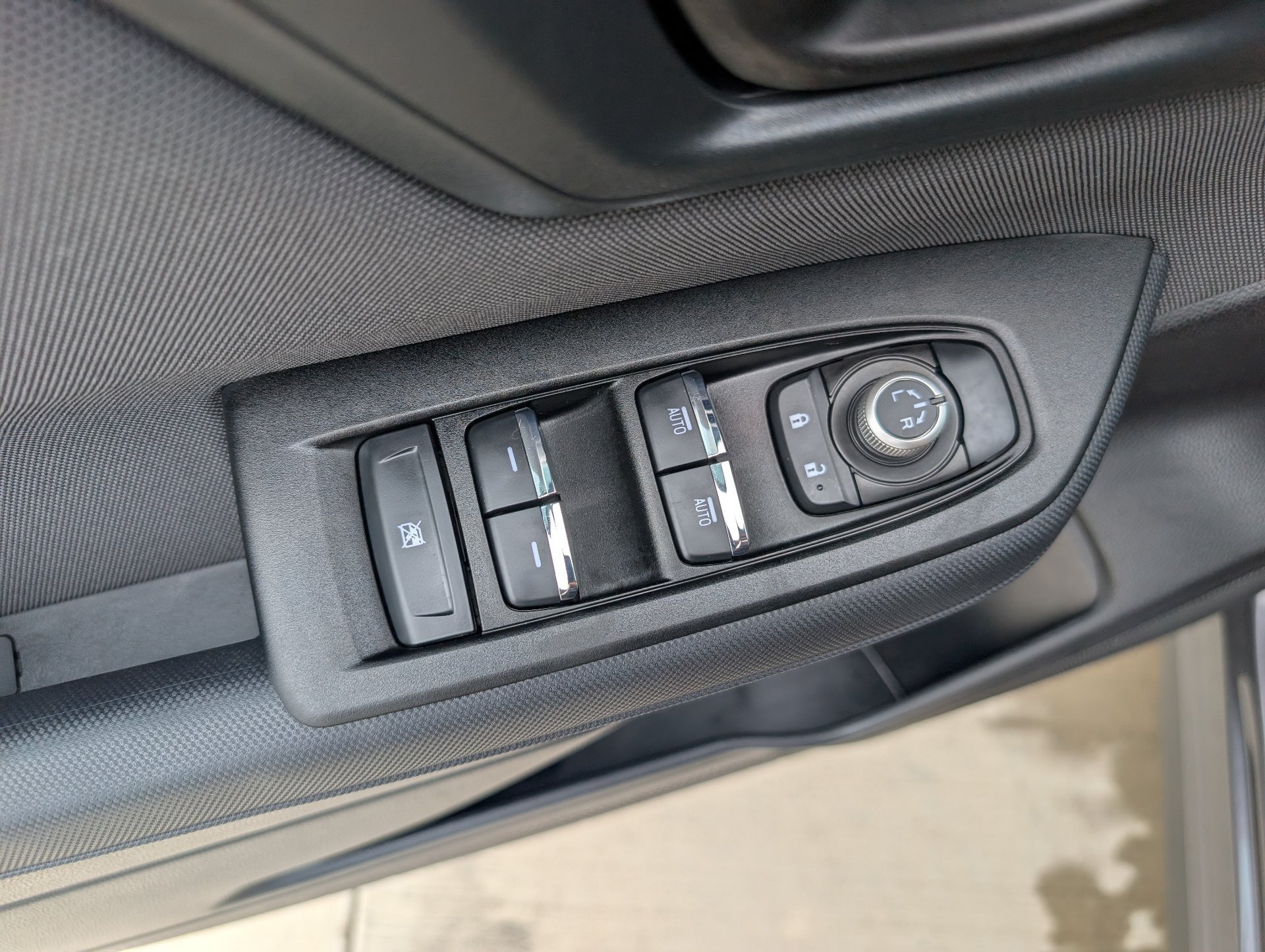 New 2026 MAGNETITE GRAY METALLIC Subaru Premium image 15