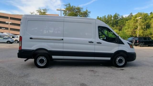 New 2026 Oxford White Ford Cargo Van image 94