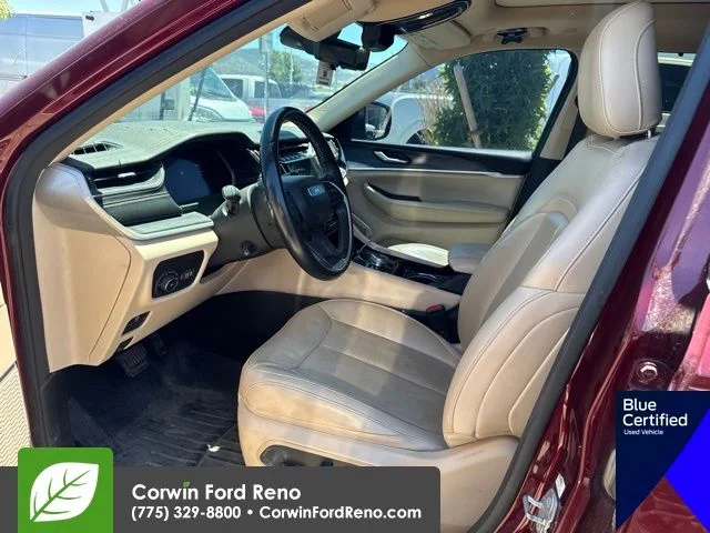 Used 2021 Velvet Red Pearlcoat Jeep Limited image 11