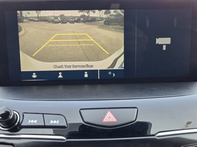 Used 2021  Acura Base image 17