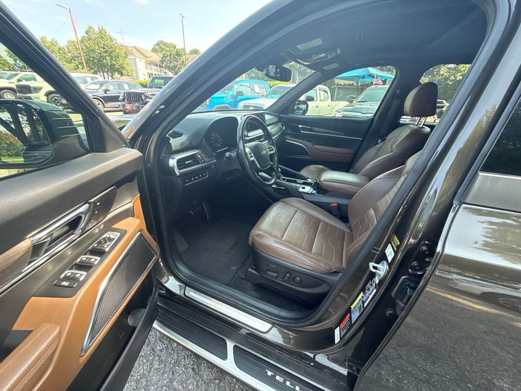 Used 2022 Green Kia SX image 13