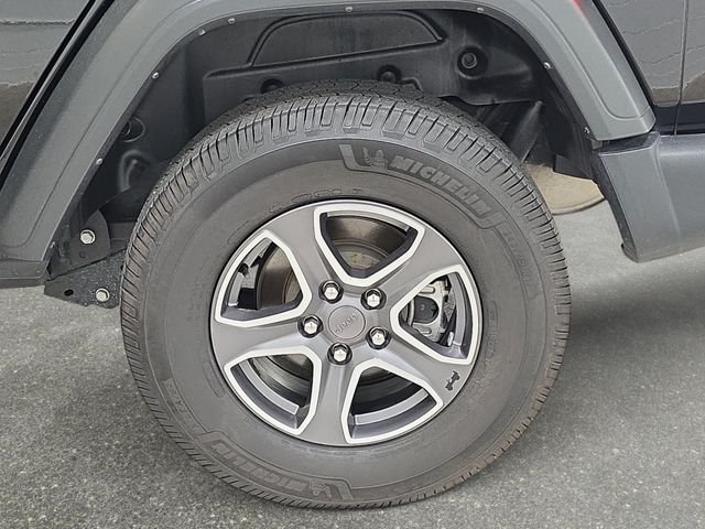 Used 2022 Black Clearcoat Jeep Unlimited Sport S image 32