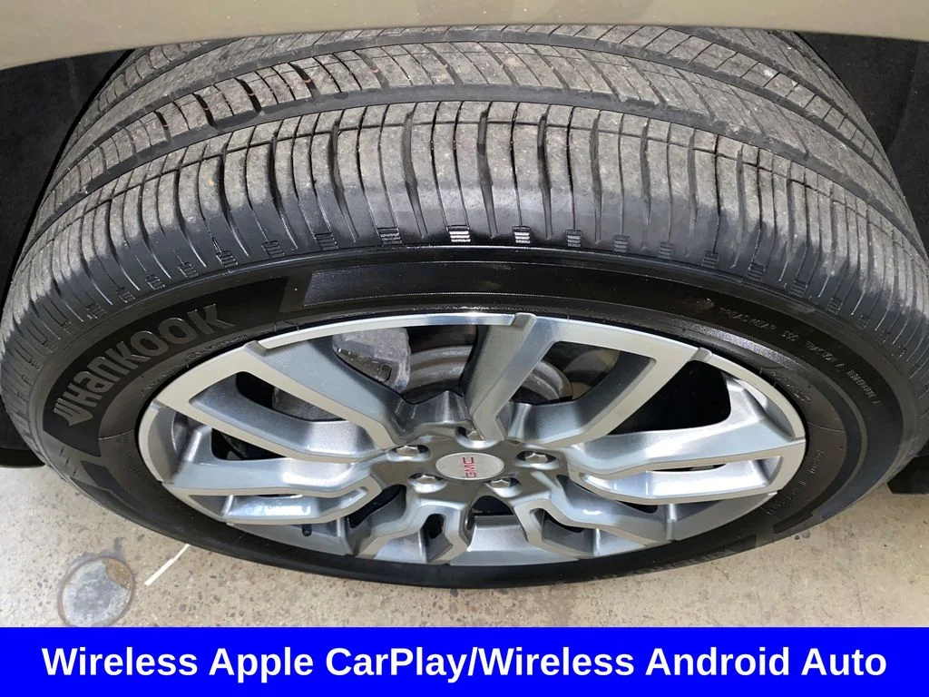 Used 2024 Deep Bronze Metallic GMC Denali image 18