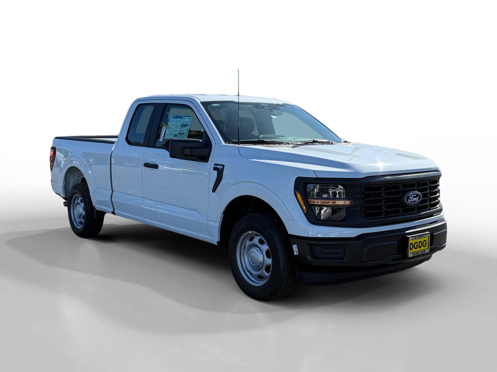 New 2026 Oxford White Ford XL image 7