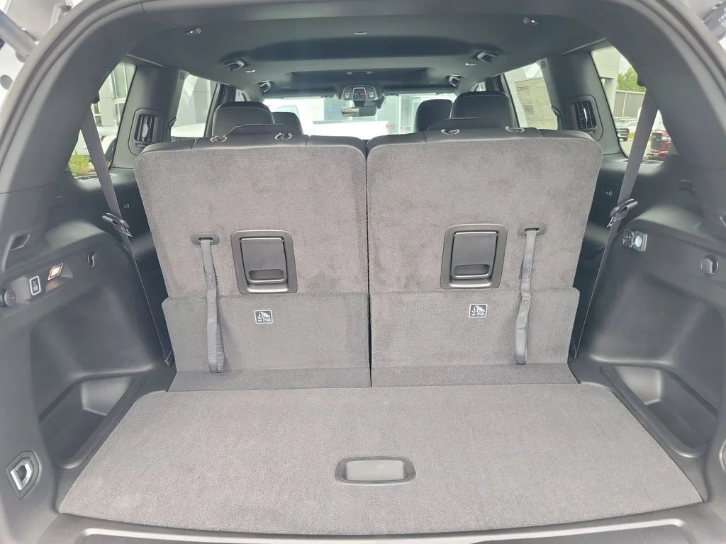 New 2026 Bright White Clearcoat Jeep Altitude image 27