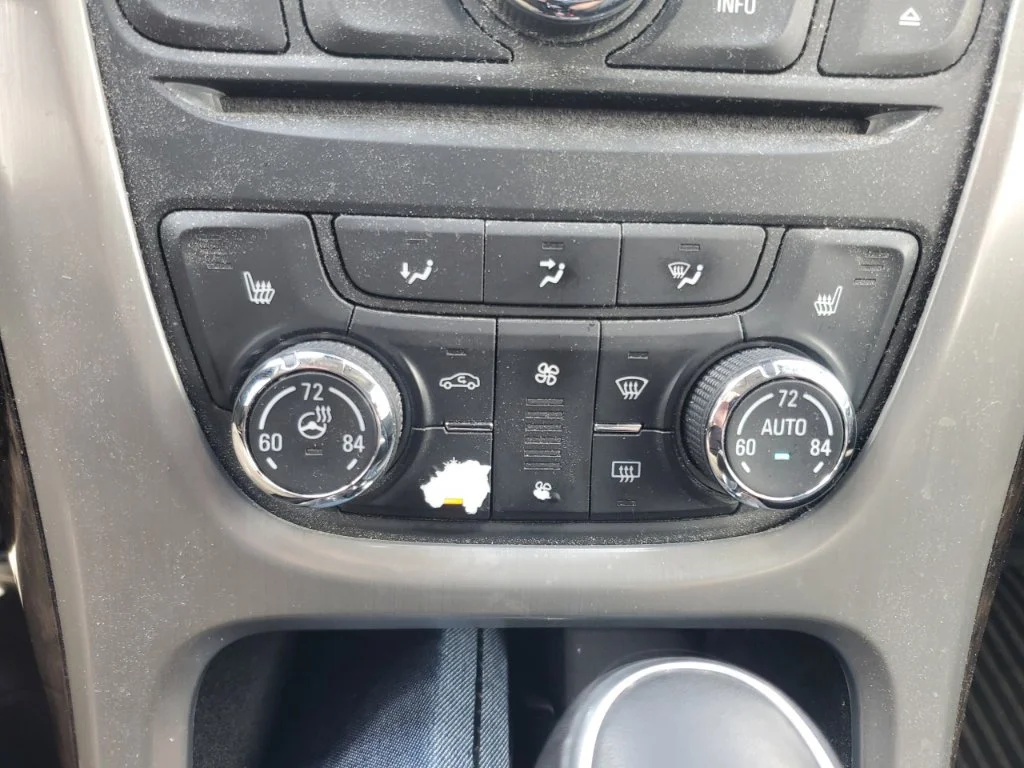 Used 2015 Silver Buick Leather Group image 18