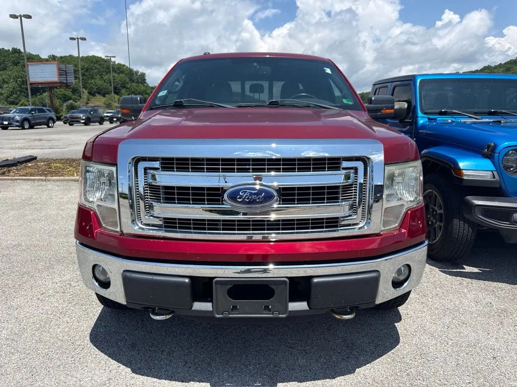 Used 2013 Ruby Red Metallic Ford XLT image 2