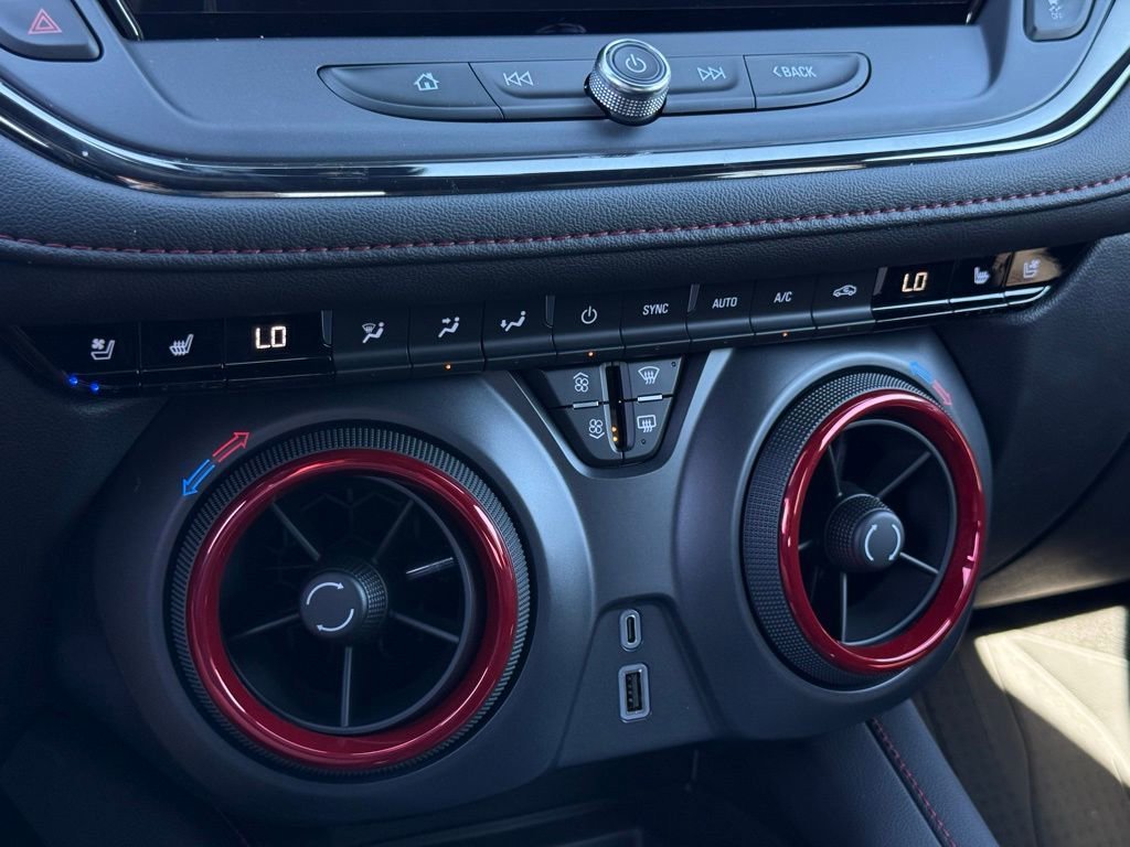 2025 Chevrolet Blazer RS - Photo 23