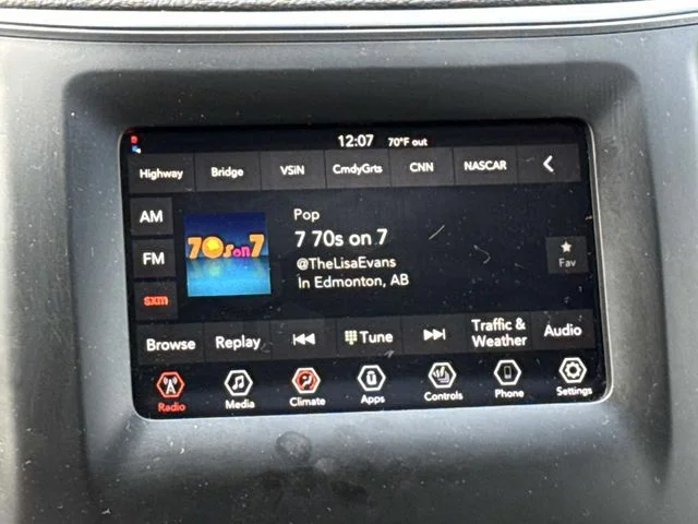 Used 2019 Black Jeep Latitude Plus image 18