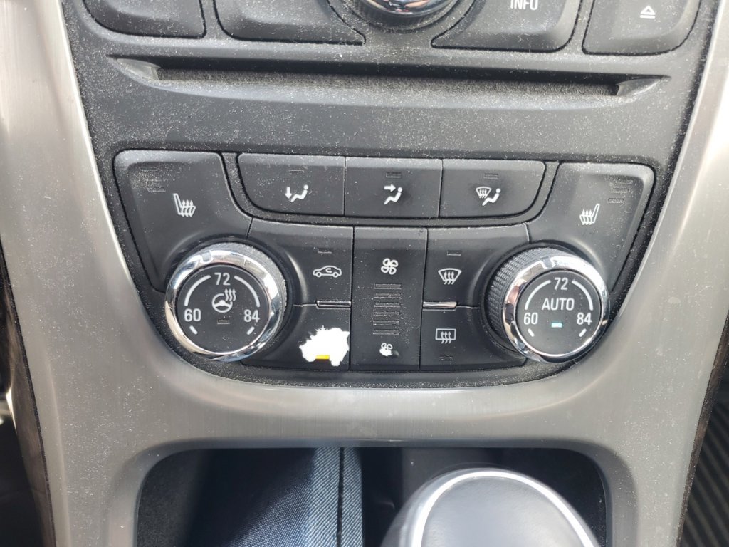 Used 2015 Silver Buick Leather Group image 18