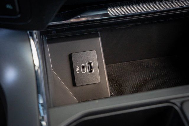 2025 Ford F-150 Lariat - Photo 25