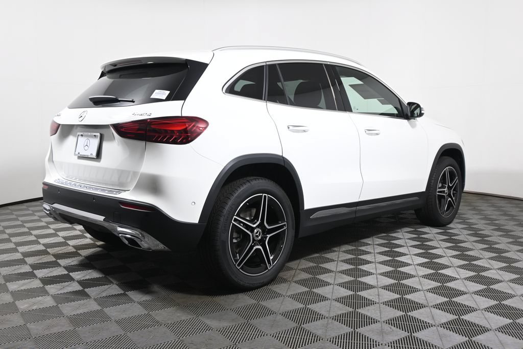 New 2026 Polar White Mercedes-Benz GLA 250 image 45