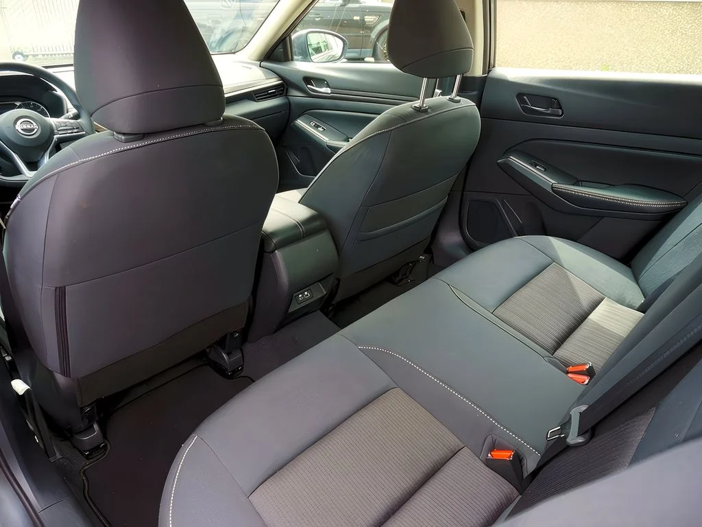 2025 Nissan Altima SV - Photo 39