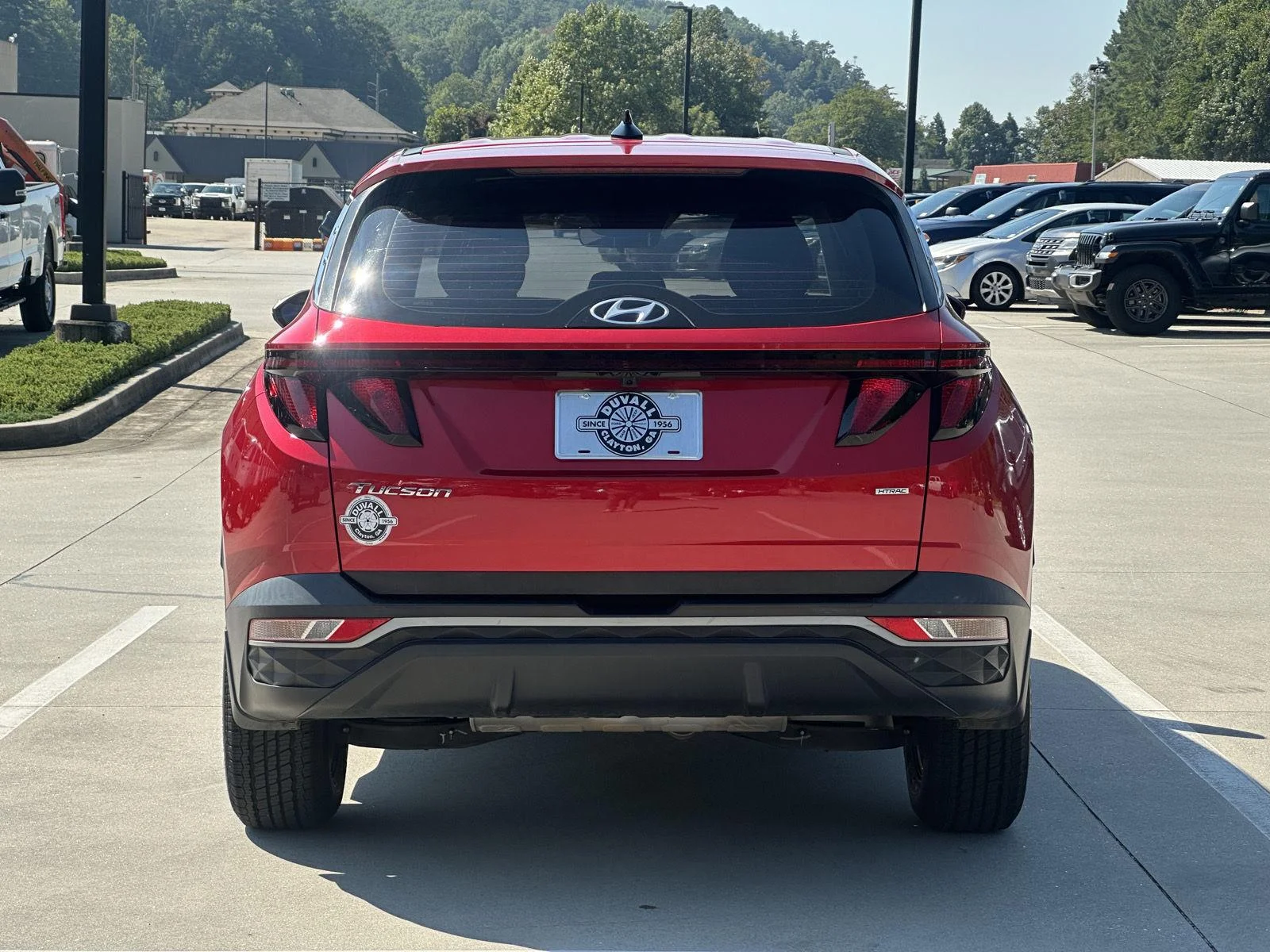 Used 2023 Calypso Red Hyundai SE image 6