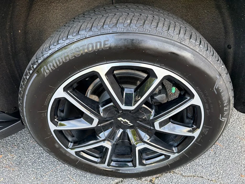 Used 2024 Black Chevrolet RST image 20
