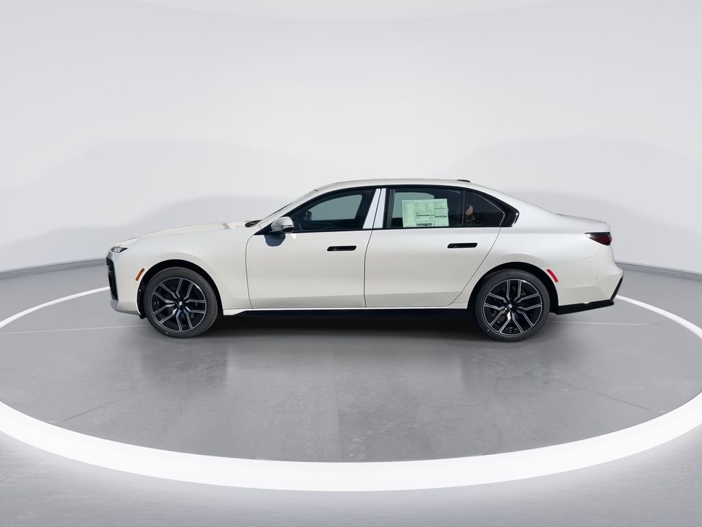 New 2026 White Metallic BMW 740i xDrive image 5