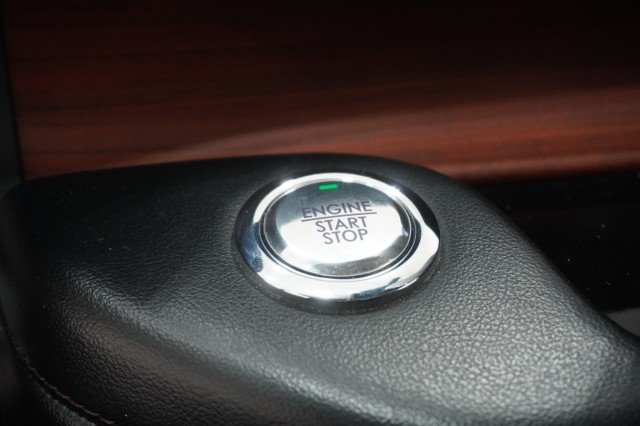 Used 2021 WHITE Lincoln Reserve image 31