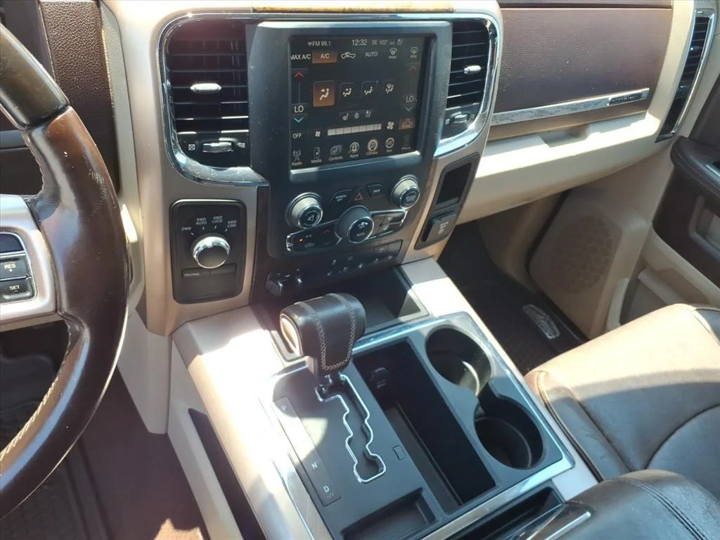 Used 2013 Prairie Pearl Ram Laramie Longhorn Edition image 24