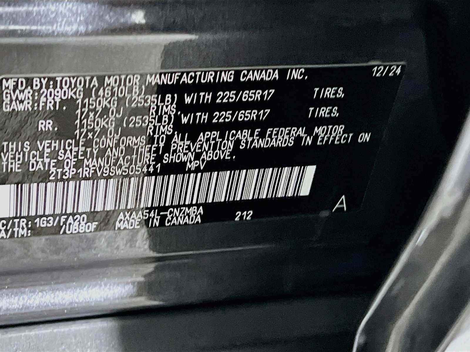 Used 2025 Magnetic Gray Metallic Toyota XLE image 31
