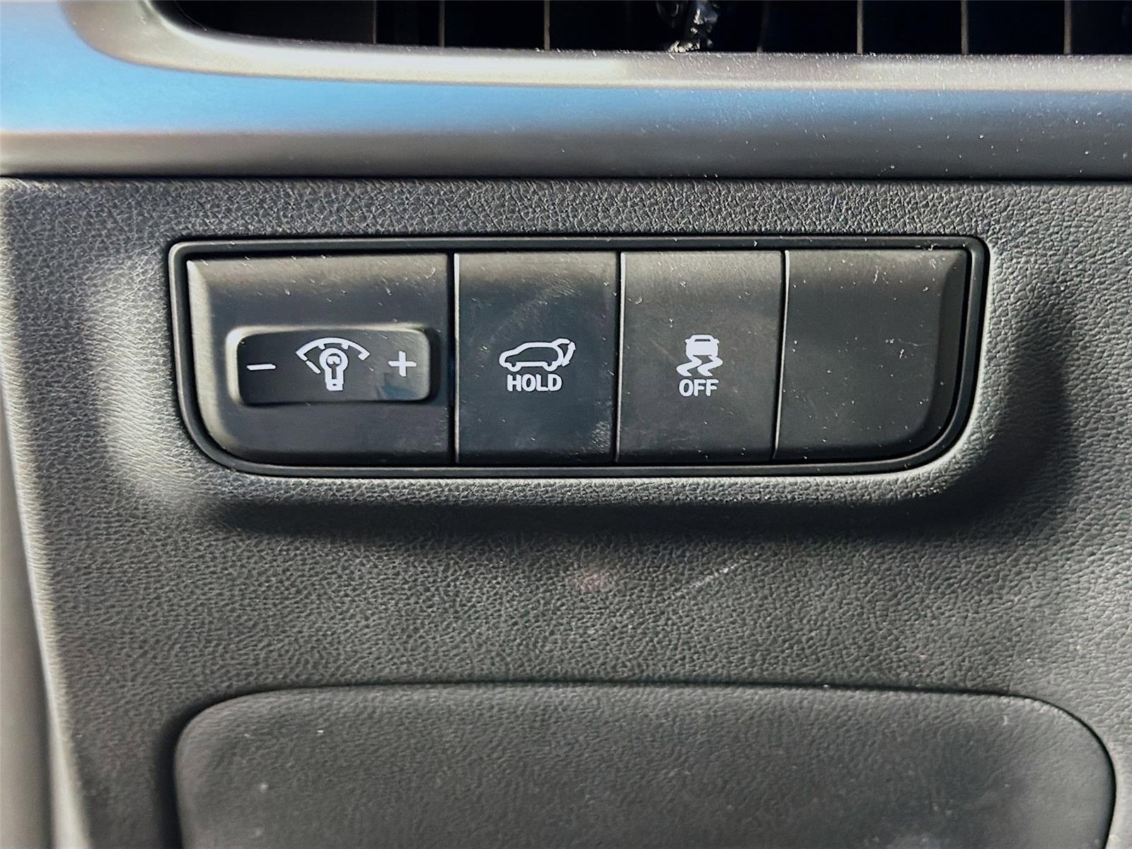 Used 2026 White Pearl Hyundai SEL image 10