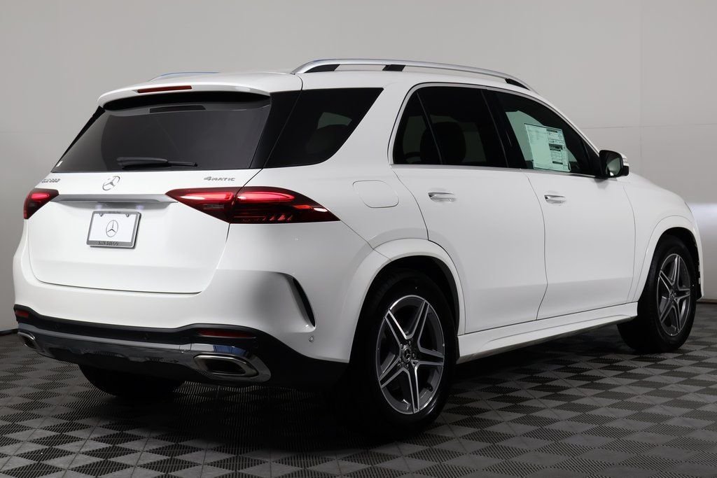 New 2026 Polar White Mercedes-Benz GLE 580 image 2