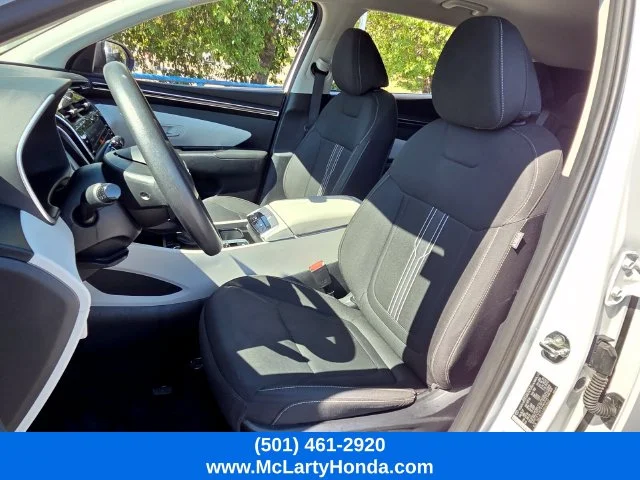 Used 2024 White Hyundai SEL image 8