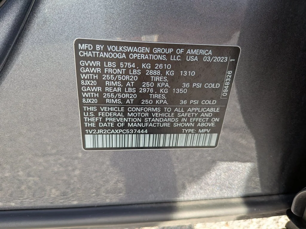 Used 2023 Gray Volkswagen 3.6L V6 SE w/Technology image 34